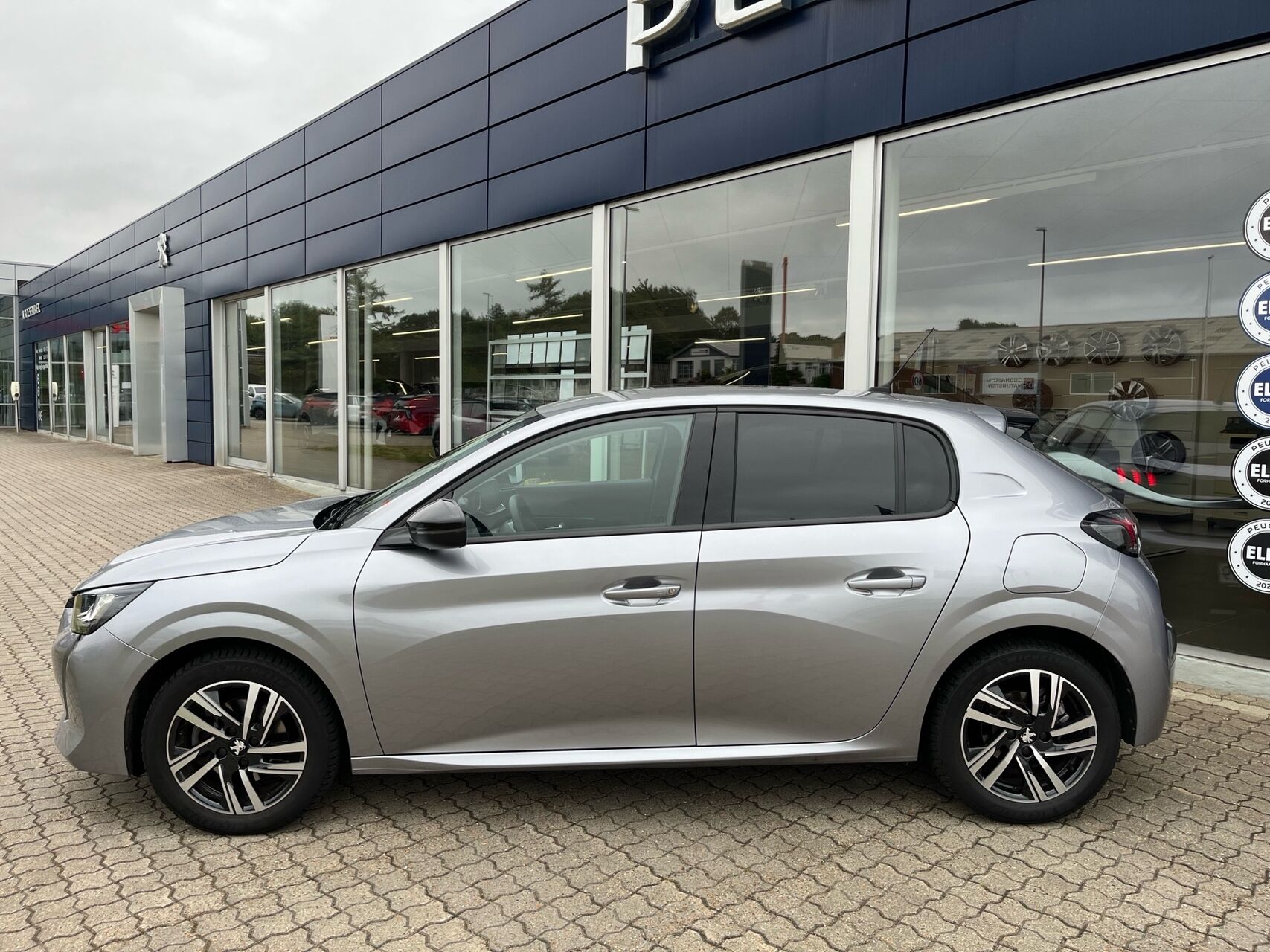 Billede af Peugeot 208 1,2 PureTech Allure Pack 100HK 5d 6g