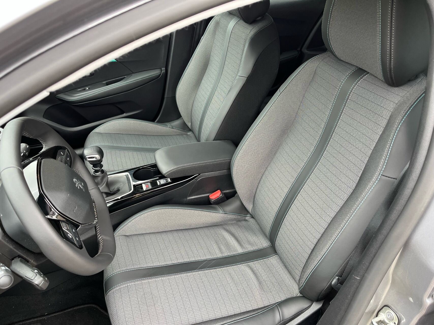Billede af Peugeot 208 1,2 PureTech Allure Pack 100HK 5d 6g