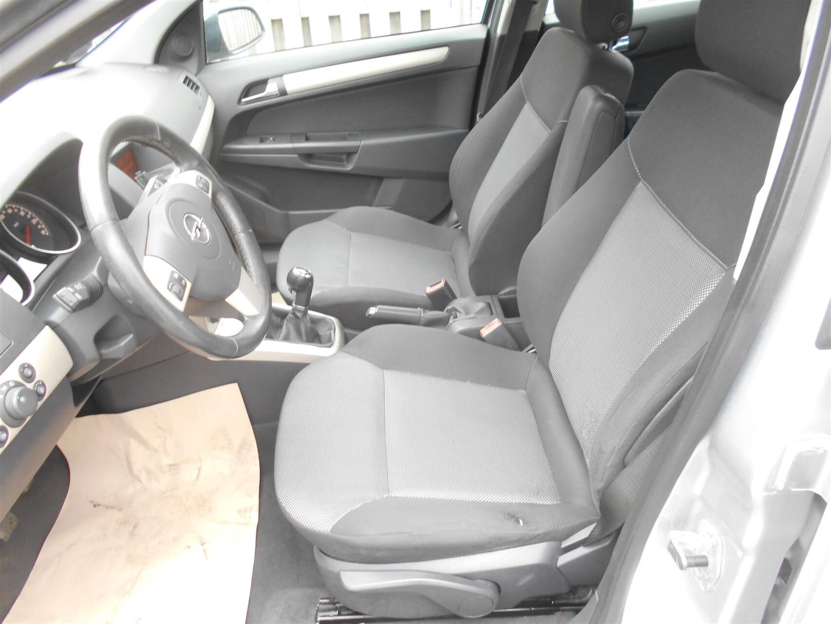 Billede af Opel Astra 1,6 115HK 5d