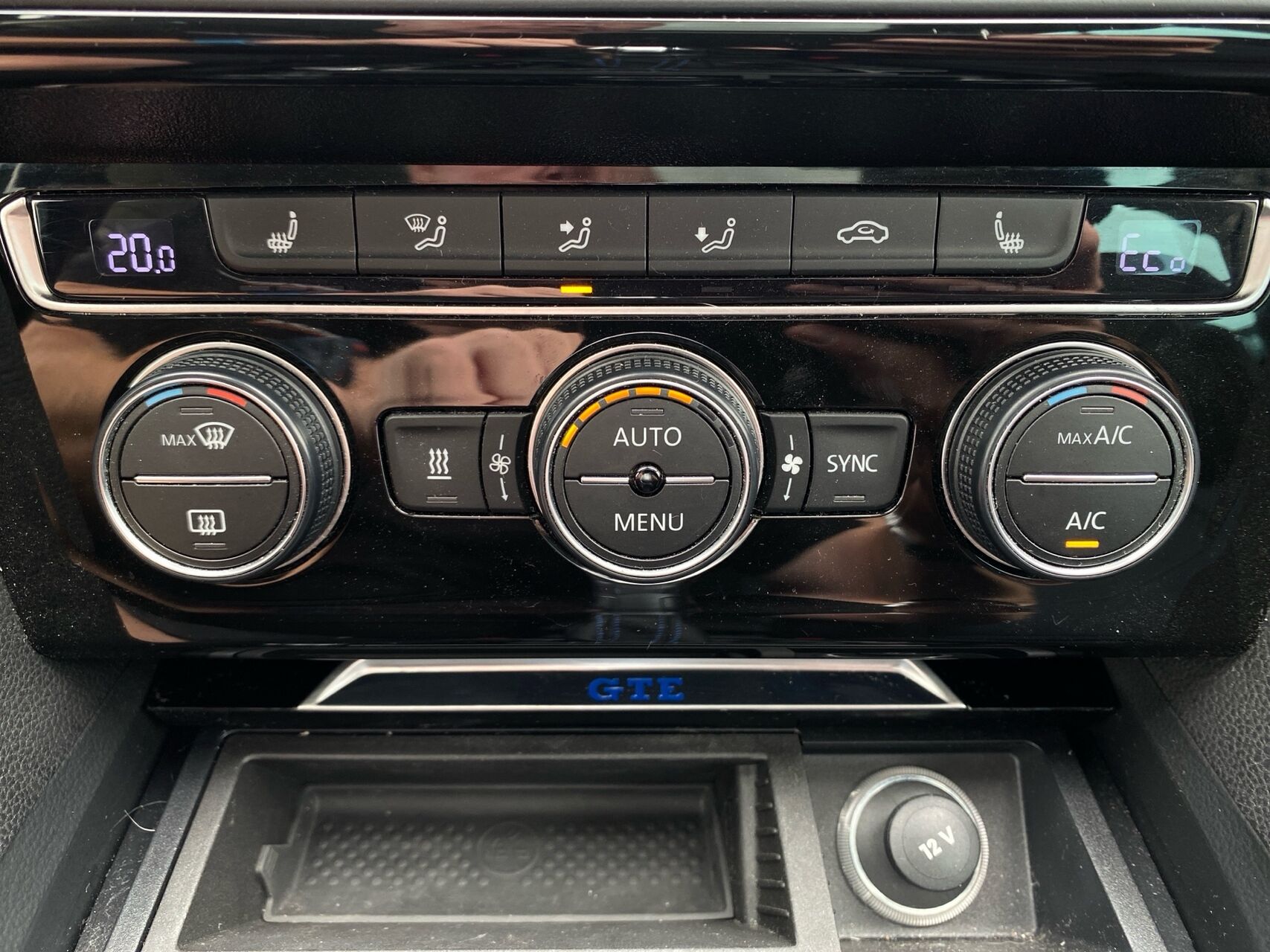 Billede af VW Passat Variant 1,4 TSI  Plugin-hybrid GTE DSG 218HK Stc 6g Aut.