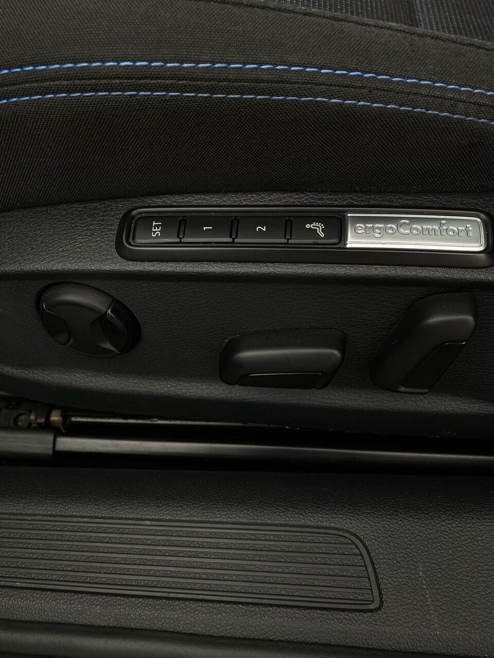 Billede af VW Passat Variant 1,4 TSI  Plugin-hybrid GTE DSG 218HK Stc 6g Aut.