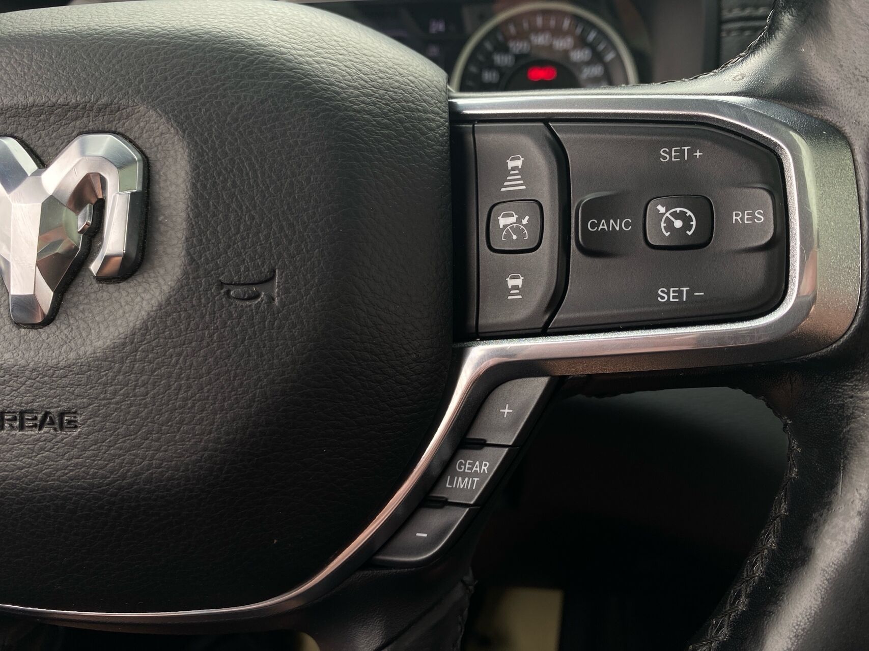 Billede af Dodge Ram 1500 5,7 V8 Hemi 401HK Pick-Up Aut.