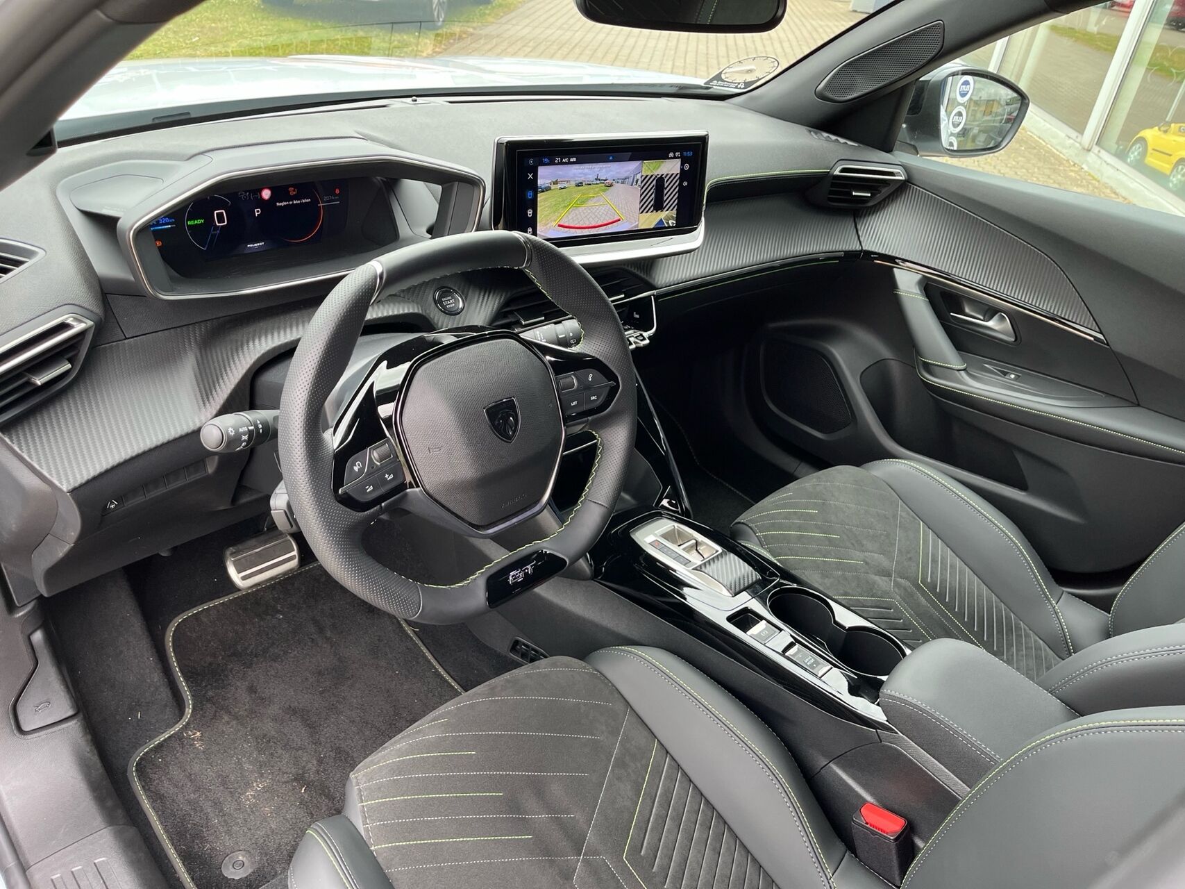 Billede af Peugeot e-2008 EL GT 156HK 5d Aut.