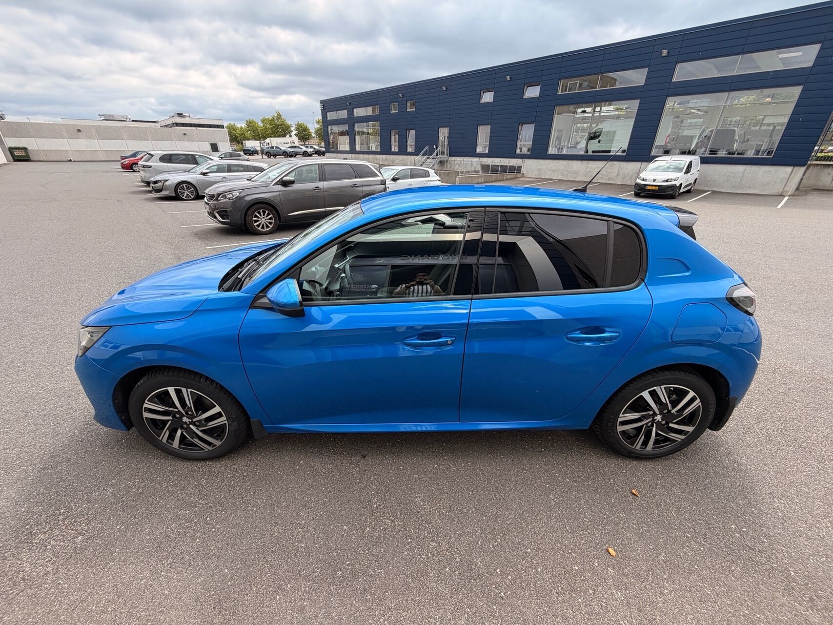 Billede af Peugeot 208 1,2 PureTech Supreme Sport 100HK 5d 6g