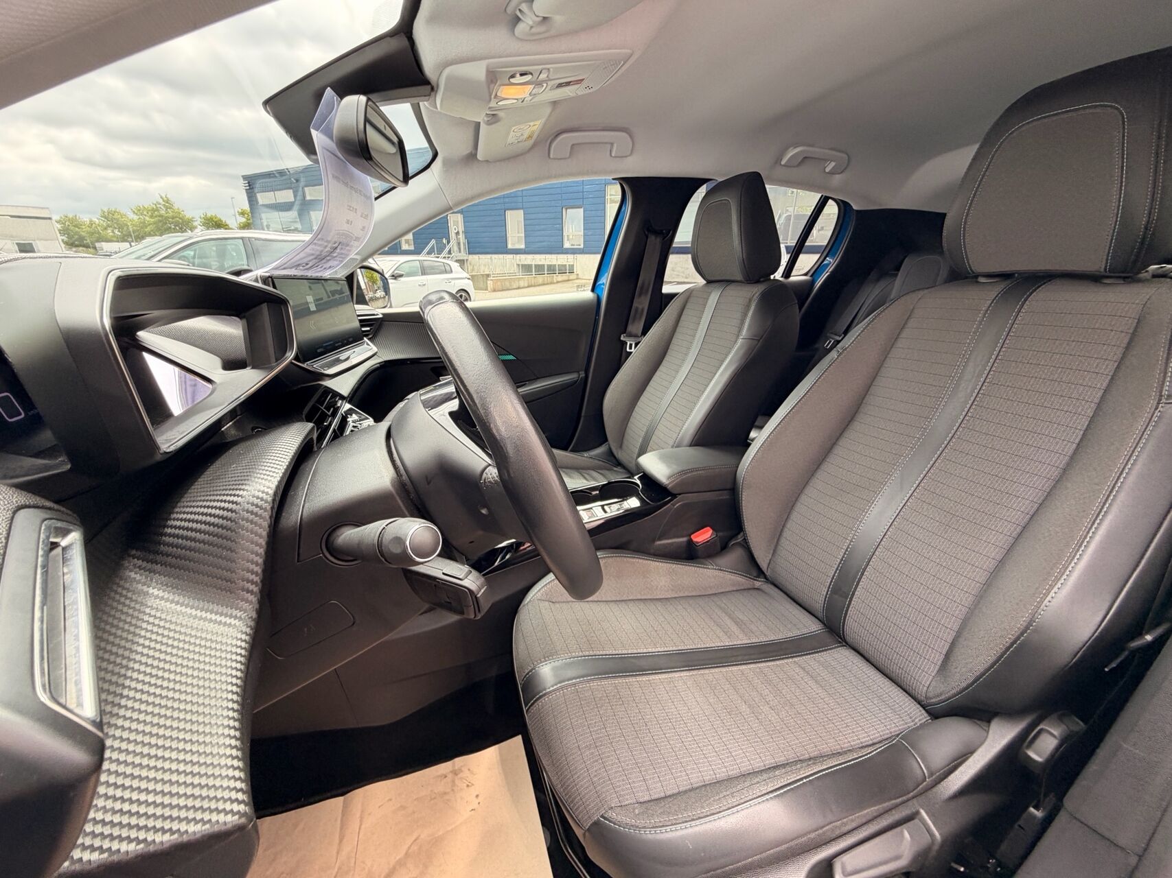 Billede af Peugeot 208 1,2 PureTech Supreme Sport 100HK 5d 6g
