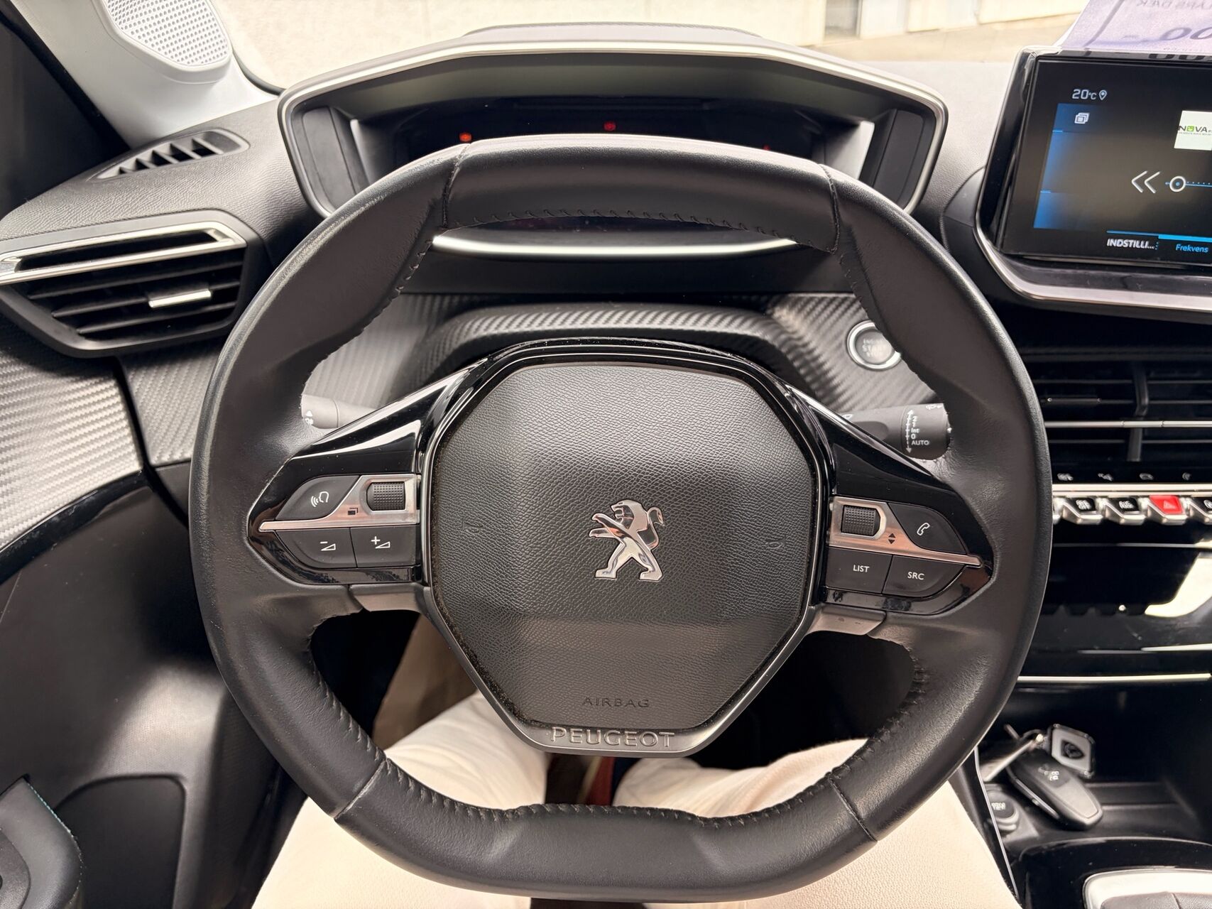 Billede af Peugeot 208 1,2 PureTech Supreme Sport 100HK 5d 6g