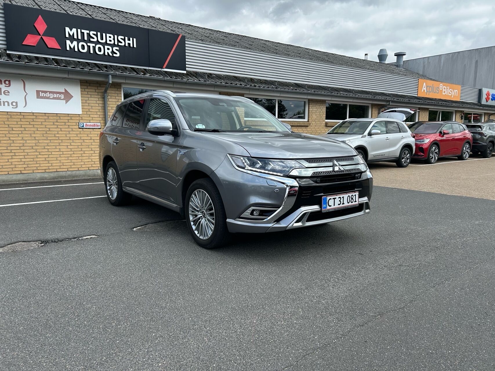 Billede af Mitsubishi Outlander 2,4 PHEV  Plugin-hybrid Intense 4WD 224HK 5d 6g Trinl. Gear