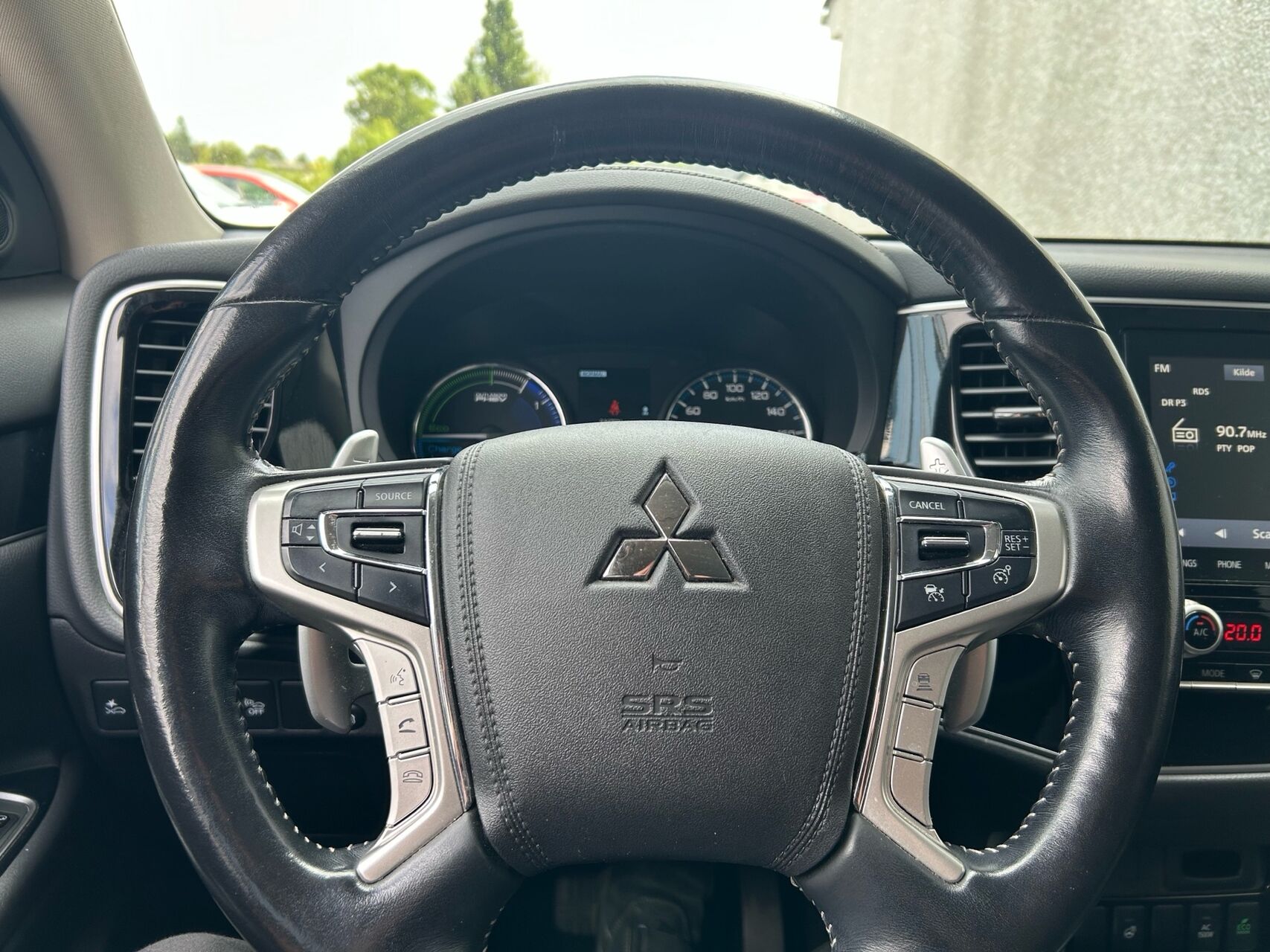 Billede af Mitsubishi Outlander 2,4 PHEV  Plugin-hybrid Intense 4WD 224HK 5d 6g Trinl. Gear