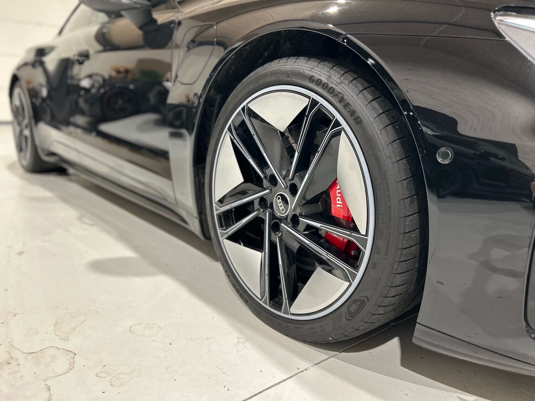 Billede af Audi RS E-tron GT EL Quattro 598HK 4d Aut.