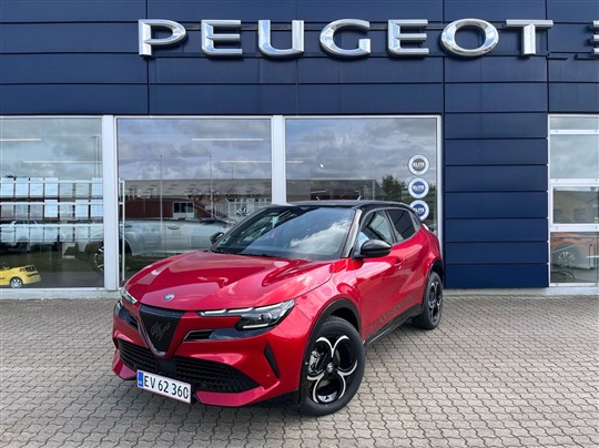 Alfa Romeo Junior EL Speciale 156HK 5d Aut.
