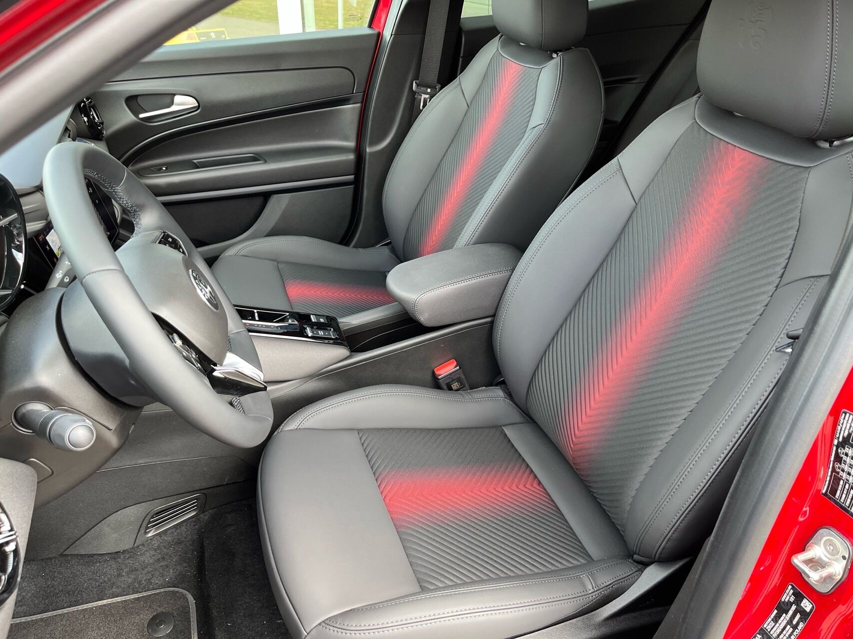 Billede af Alfa Romeo Junior EL Speciale 156HK 5d Aut.