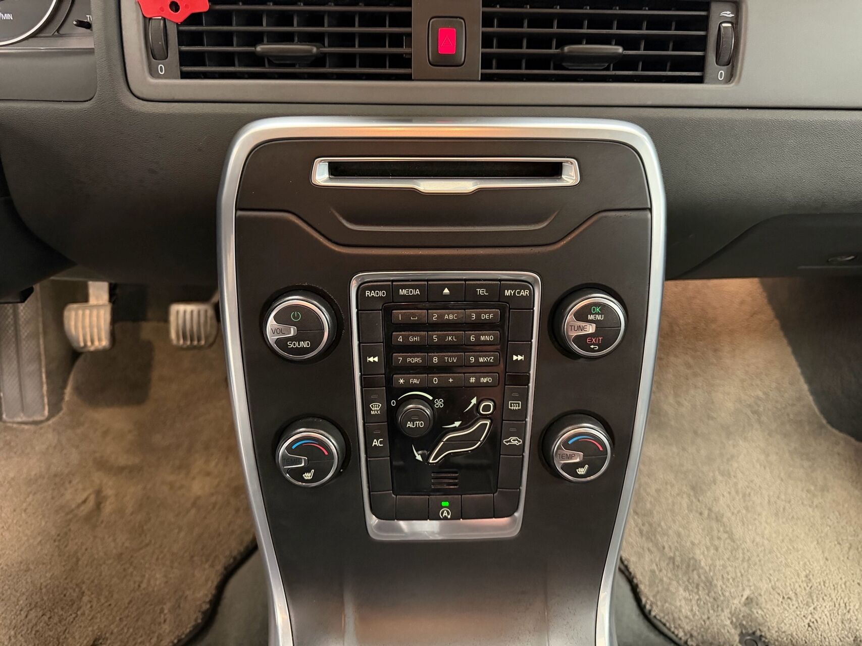 Billede af Volvo V70 2,0 D3 Kinetic 136HK Stc 6g