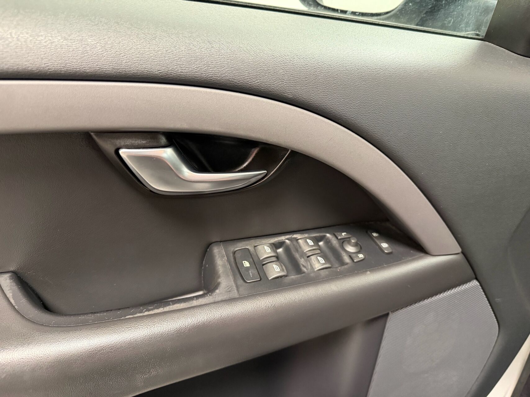 Billede af Volvo V70 2,0 D3 Kinetic 136HK Stc 6g