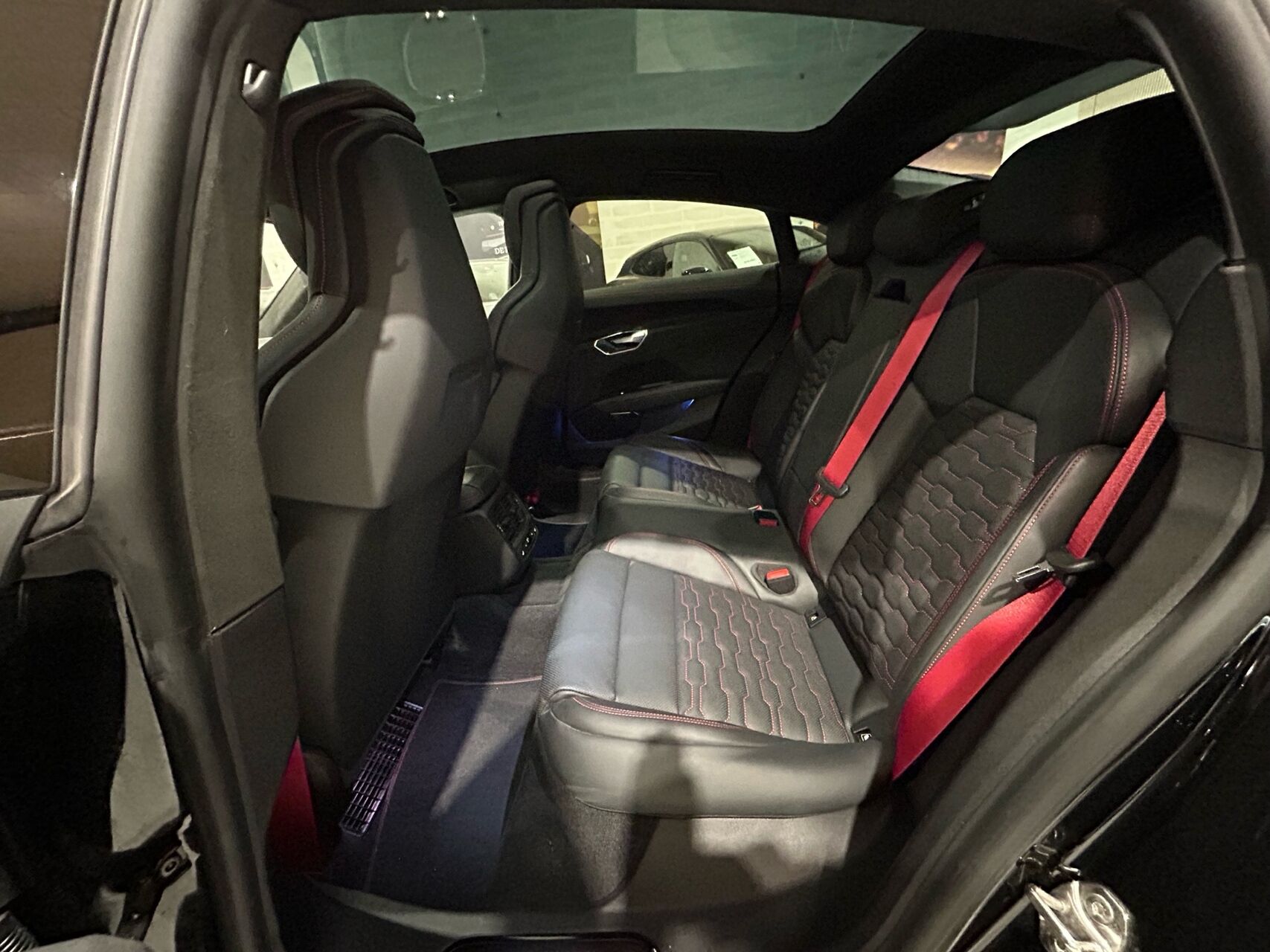 Billede af Audi RS E-tron GT EL Quattro 598HK 4d Aut.