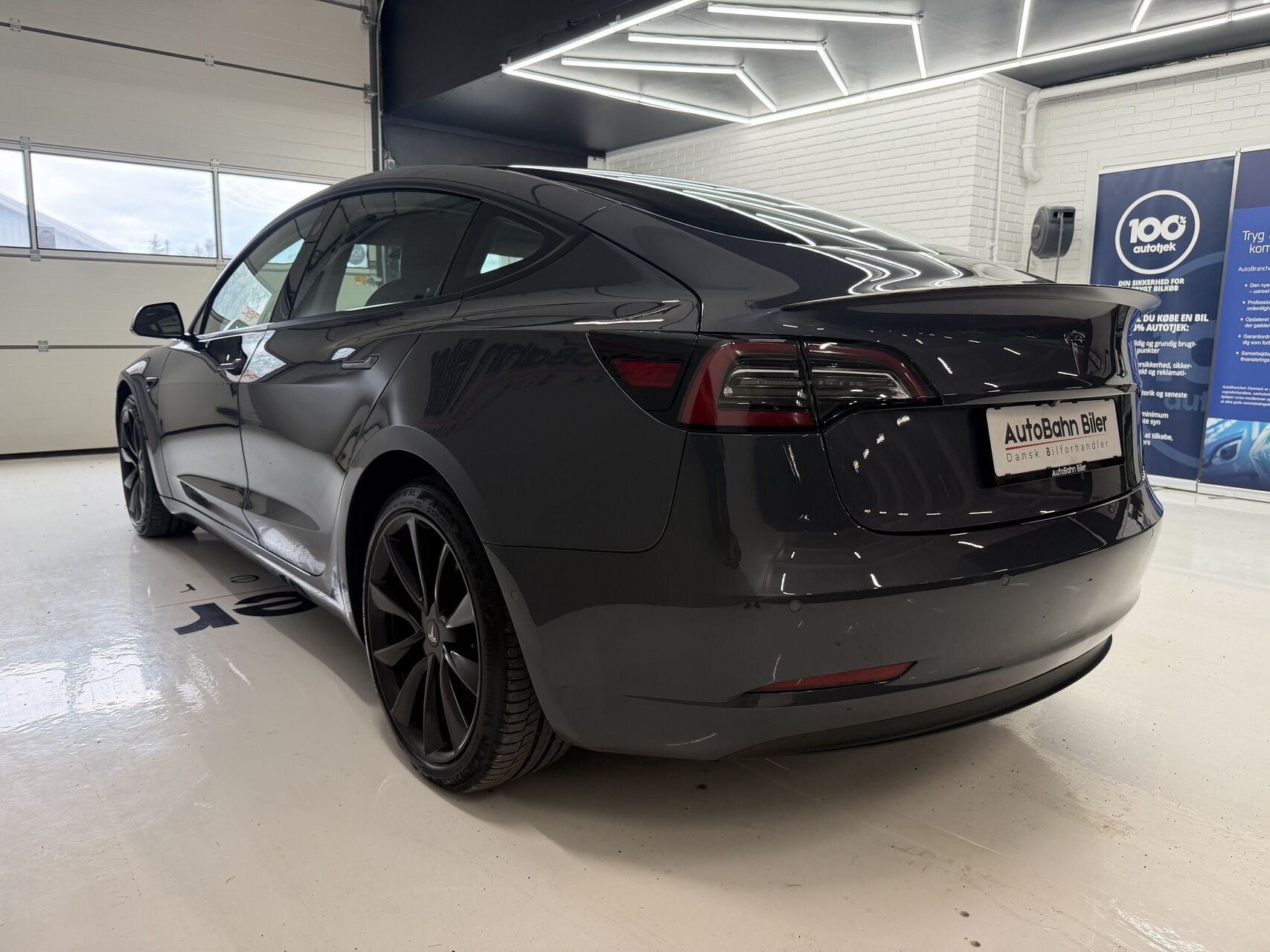 Billede af Tesla Model 3 EL Long Range AWD 490HK Aut.