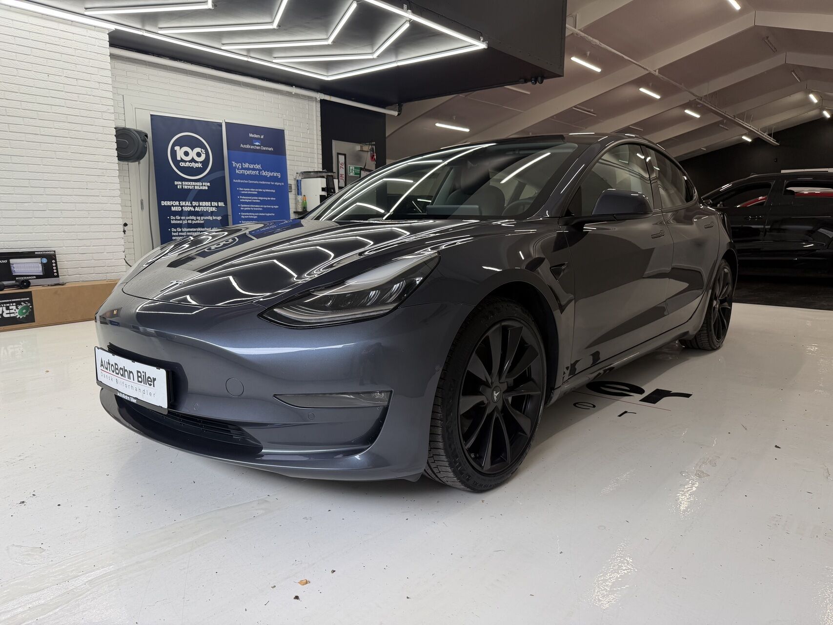 Billede af Tesla Model 3 EL Long Range AWD 490HK Aut.