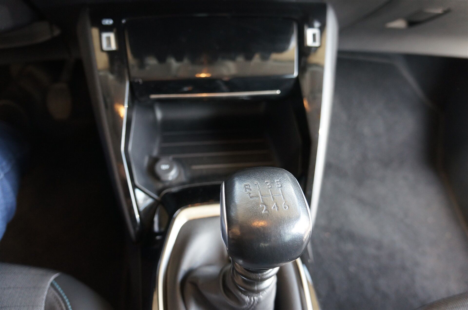 Billede af Peugeot 208 1,2 PureTech Allure 100HK 5d 6g