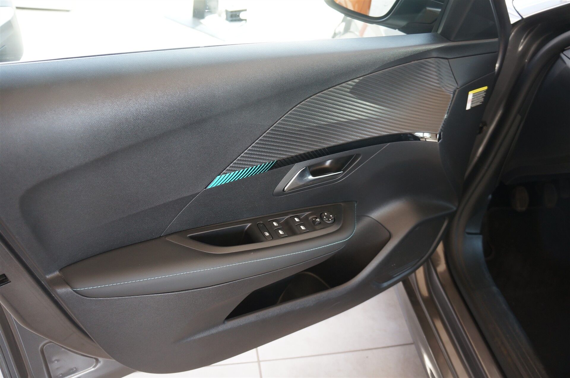 Billede af Peugeot 208 1,2 PureTech Allure 100HK 5d 6g
