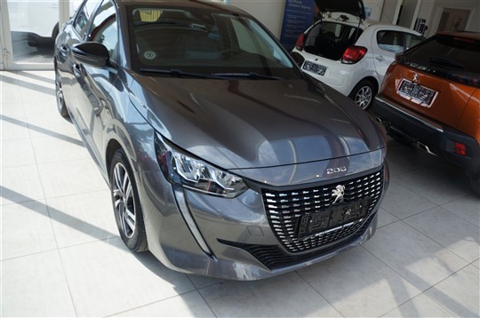 Peugeot 208 1,2 PureTech Allure 100HK 5d 6g