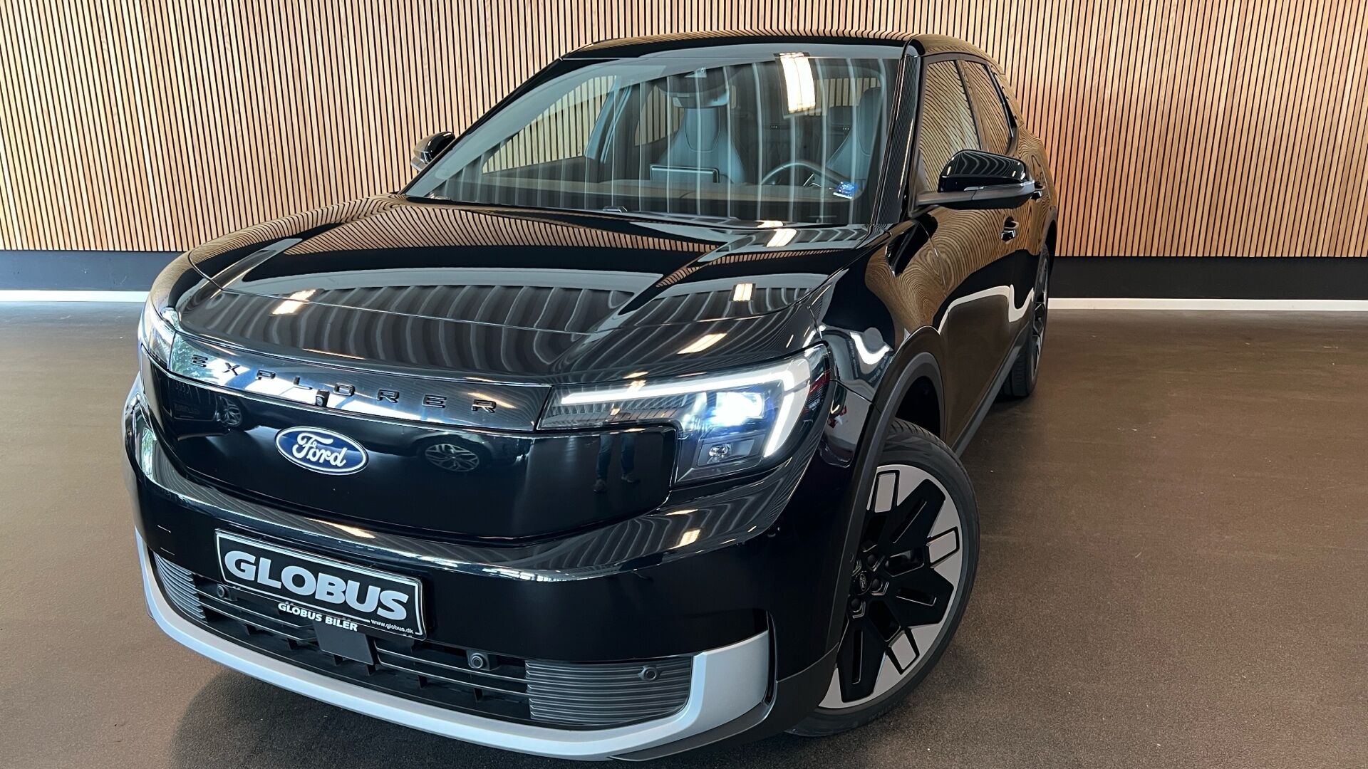 Billede af Ford Explorer EL UR Premium AWD 340HK 5d Aut.
