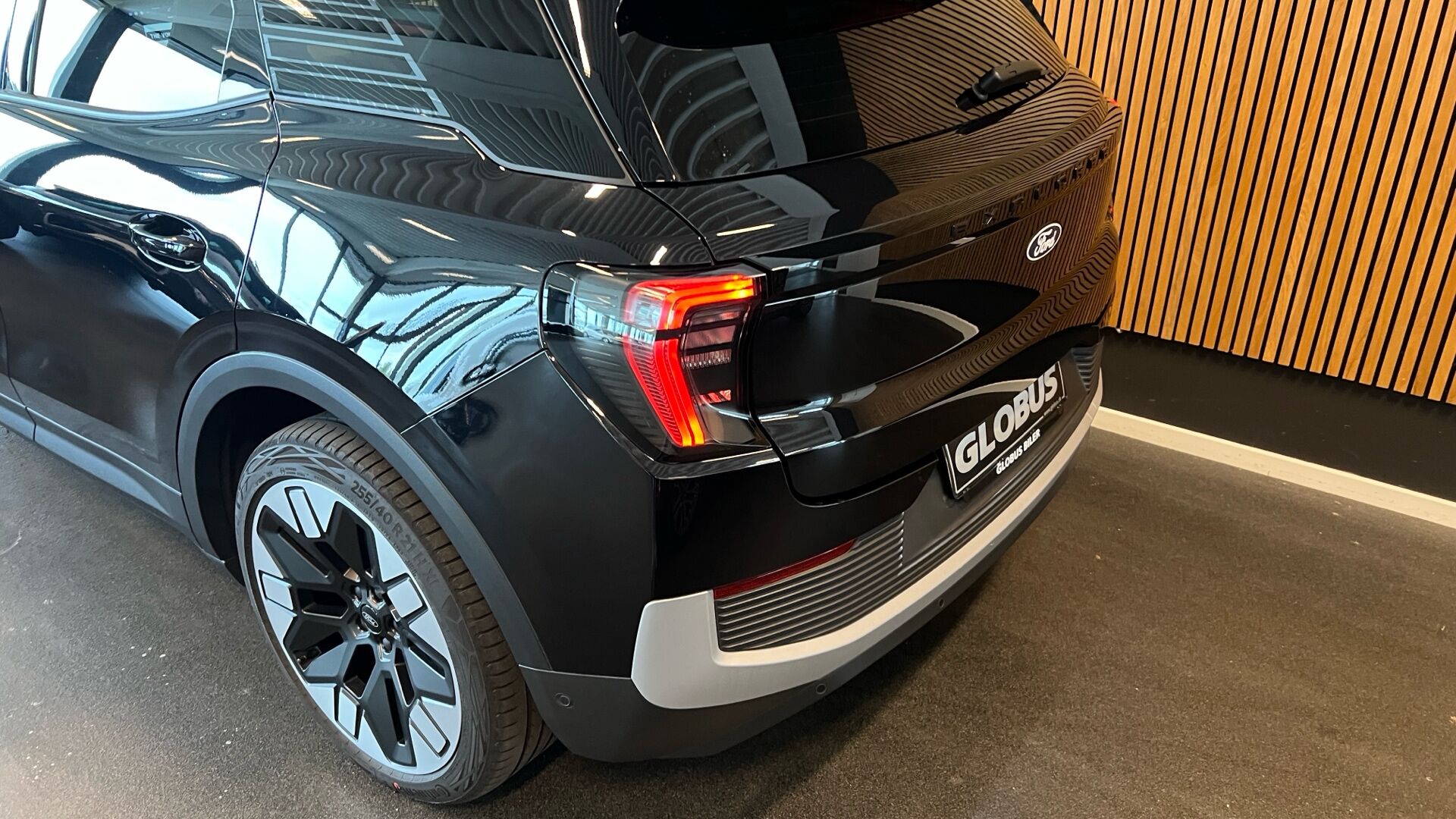 Billede af Ford Explorer EL UR Premium AWD 340HK 5d Aut.