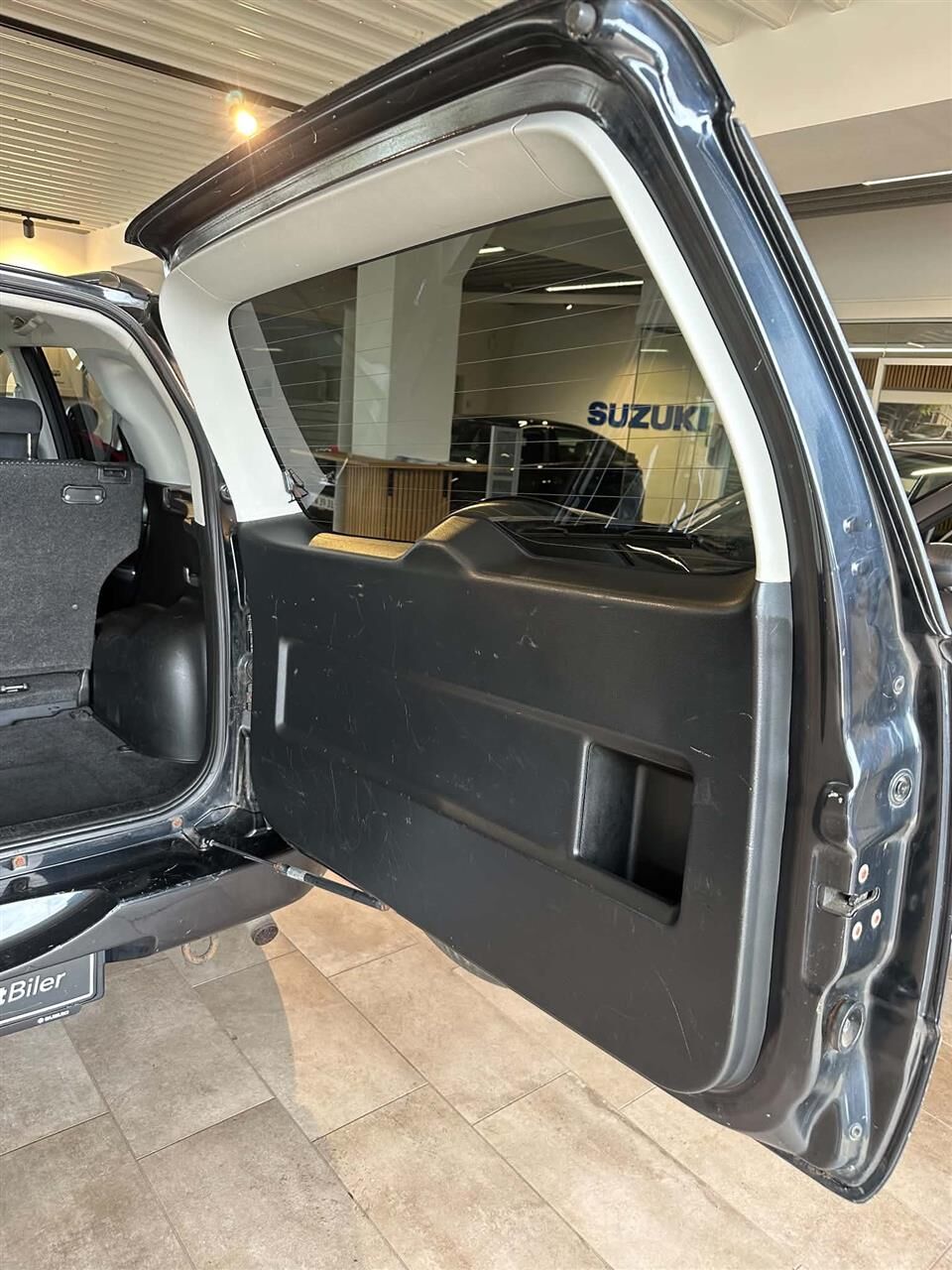 Billede af Suzuki Grand Vitara 2,0 GLS 4x4 140HK 5d Aut.