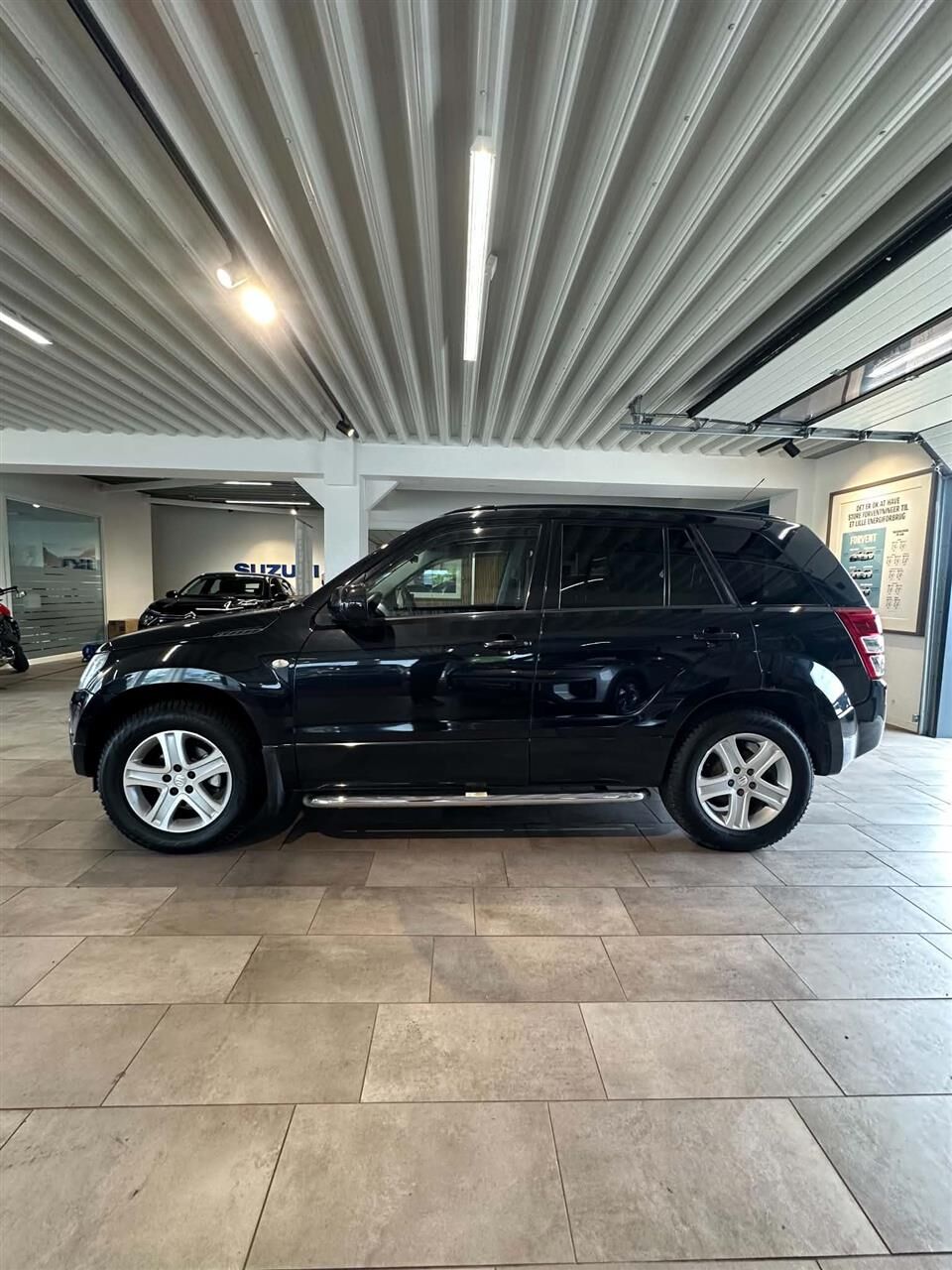 Billede af Suzuki Grand Vitara 2,0 GLS 4x4 140HK 5d Aut.