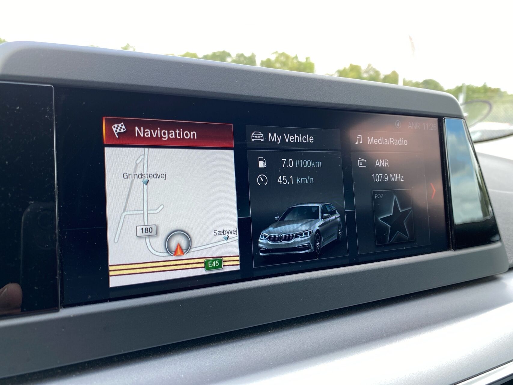 Billede af BMW 520d Touring 2,0 D Connected Steptronic 190HK Stc 8g Aut.