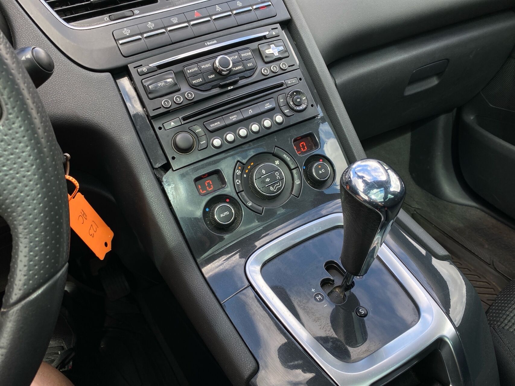 Billede af Peugeot 5008 1,6 e-HDi Active 112HK 5d 6g Aut.