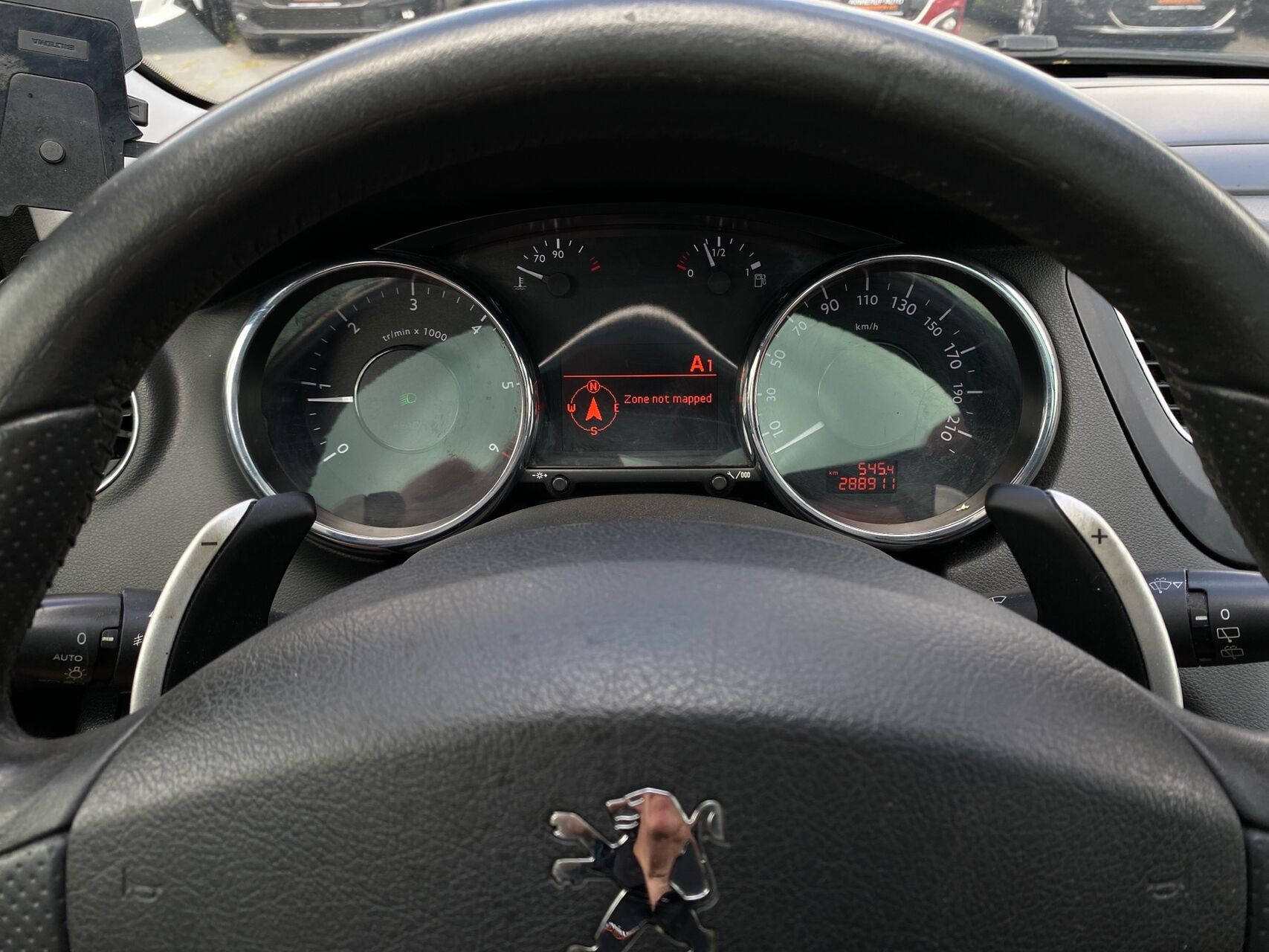 Billede af Peugeot 5008 1,6 e-HDi Active 112HK 5d 6g Aut.