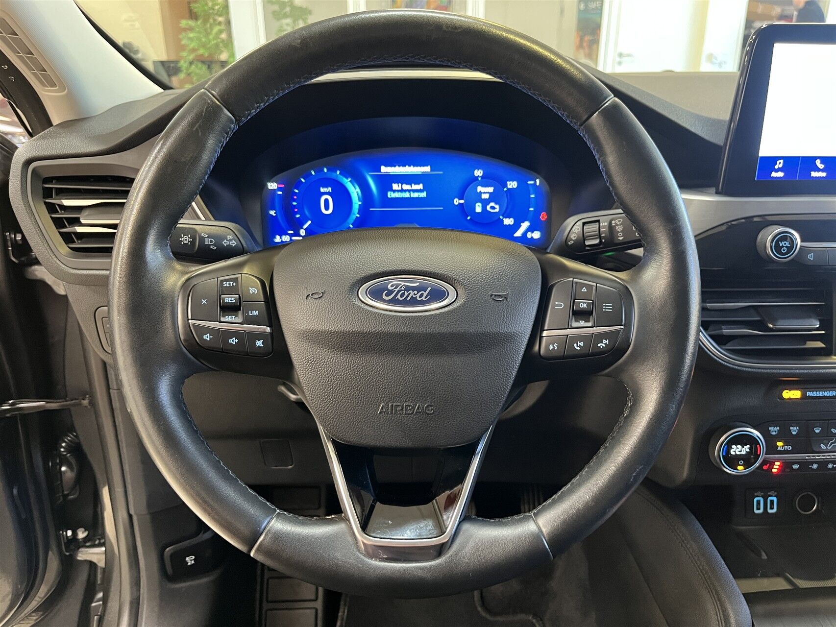 Billede af Ford Kuga 2,5 Plugin-hybrid Titanium CVT 225HK 5d Trinl. Gear