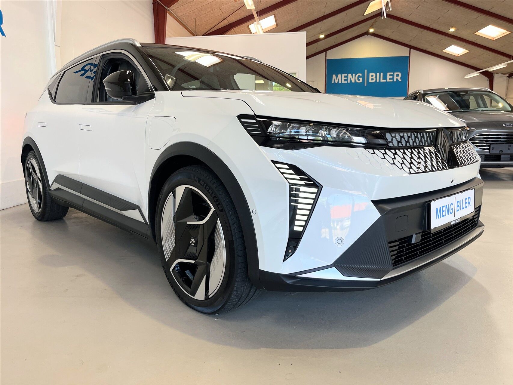 Billede af Renault Scénic E-TECH Iconic 87 kWh 220HK Aut. 