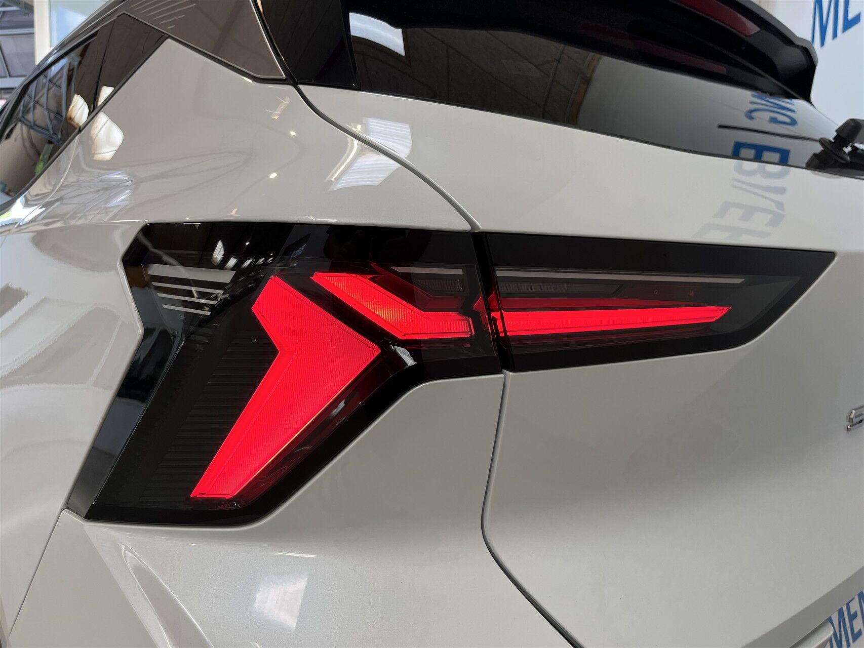 Billede af Renault Scénic E-TECH Iconic 87 kWh 220HK Aut. 