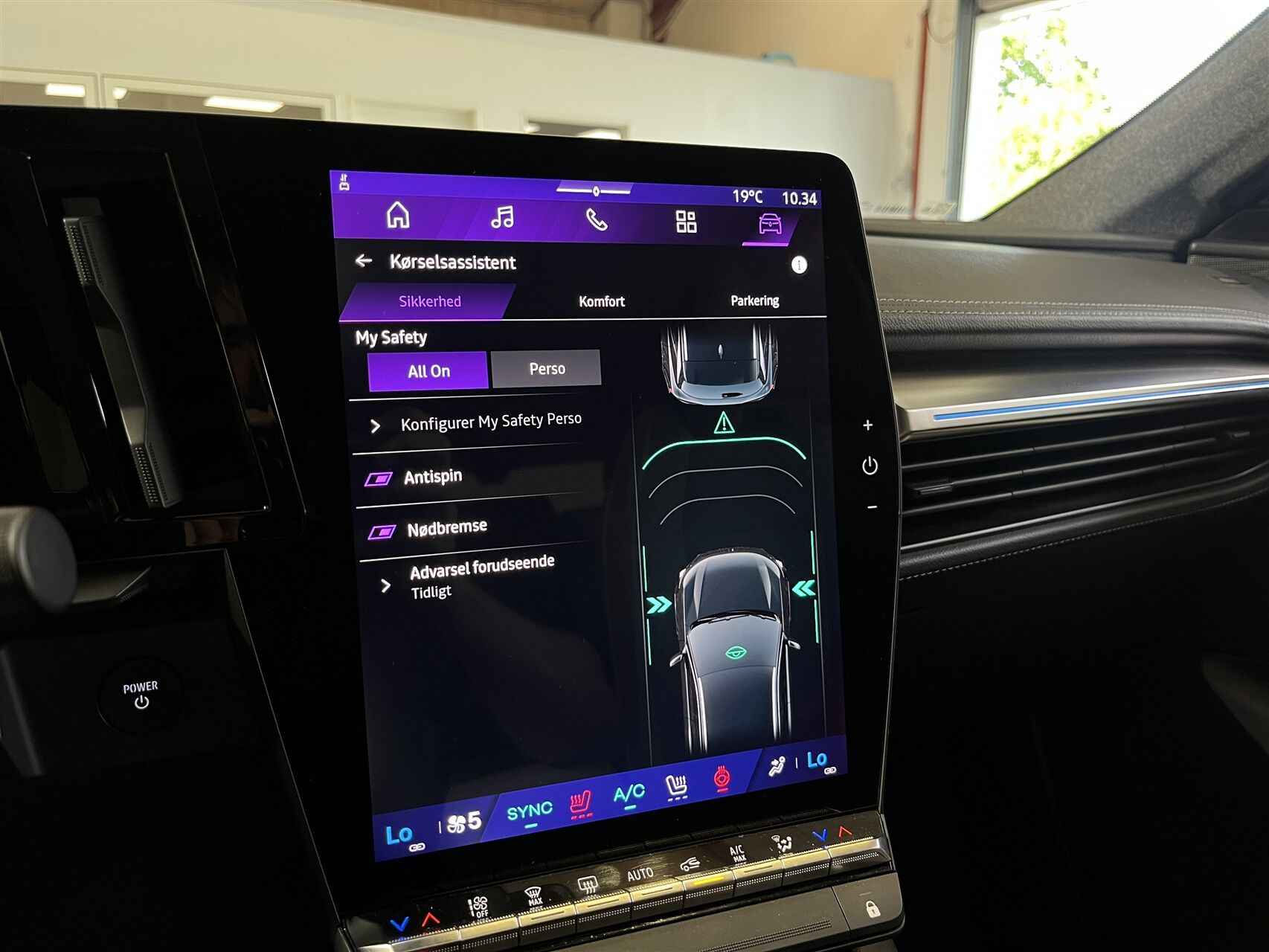 Billede af Renault Scénic E-TECH Iconic 87 kWh 220HK Aut. 