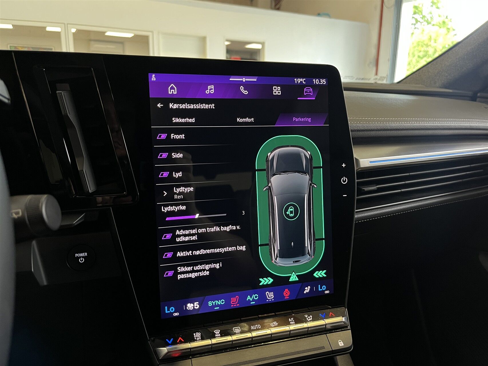 Billede af Renault Scénic E-TECH Iconic 87 kWh 220HK Aut. 