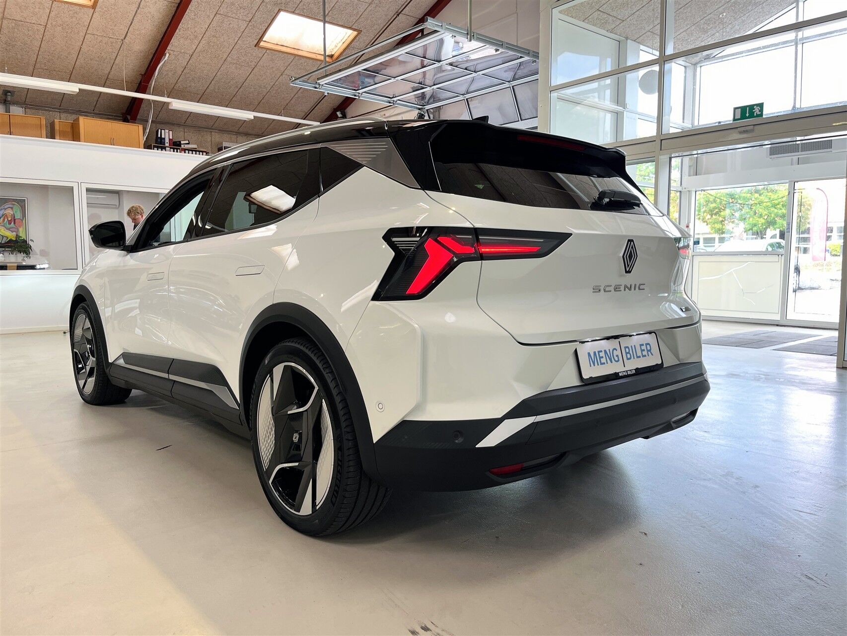 Billede af Renault Scénic E-TECH Iconic 87 kWh 220HK Aut. 