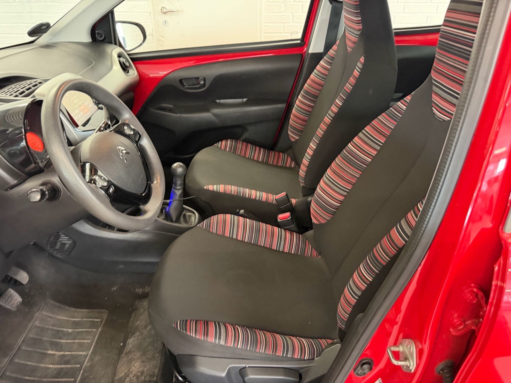 Billede af Citroën C1 1,2 PureTech Feel Complet 82HK 5d