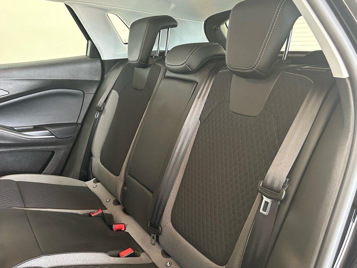 Billede af Opel Grandland X 1,6 PHEV  Plugin-hybrid Ultimate 225HK 5d 8g Aut.