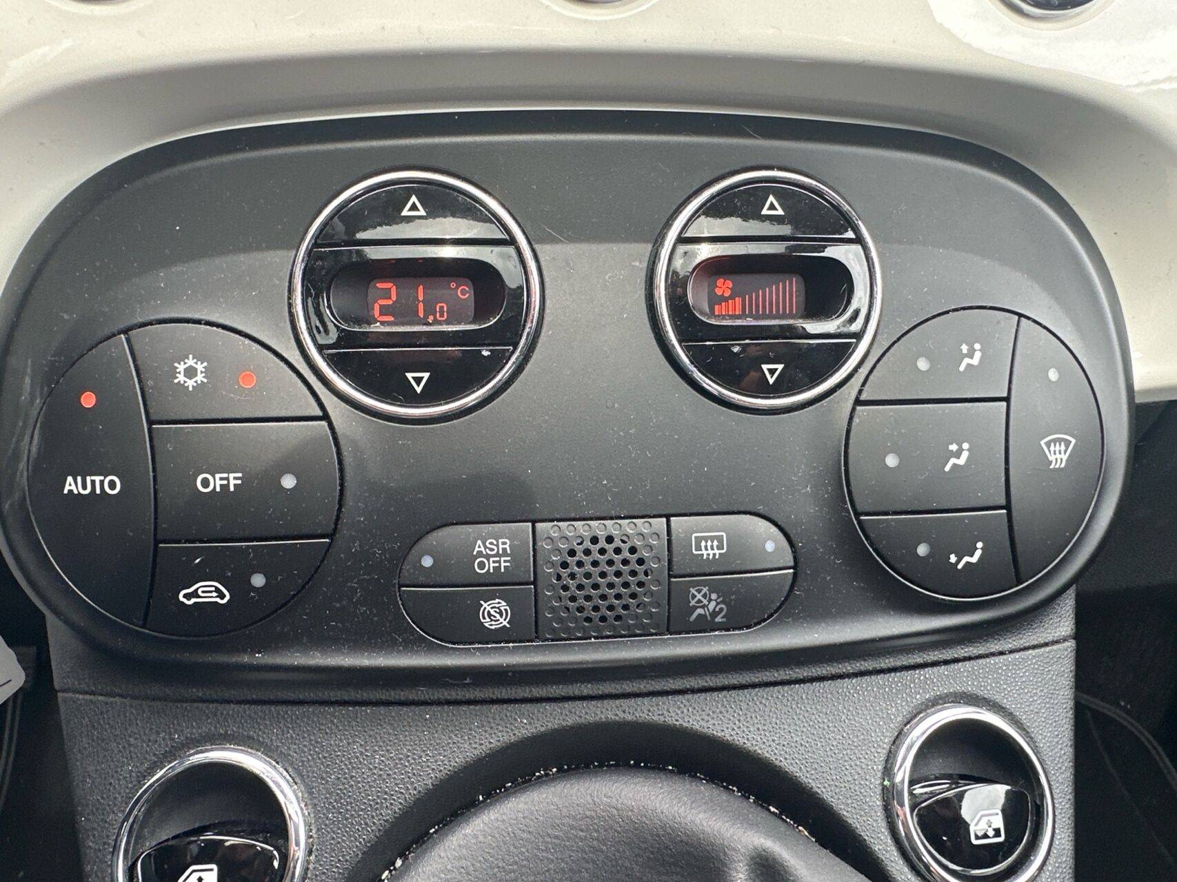Billede af Fiat 500 1,2 Eco Lounge Start & Stop 69HK 3d