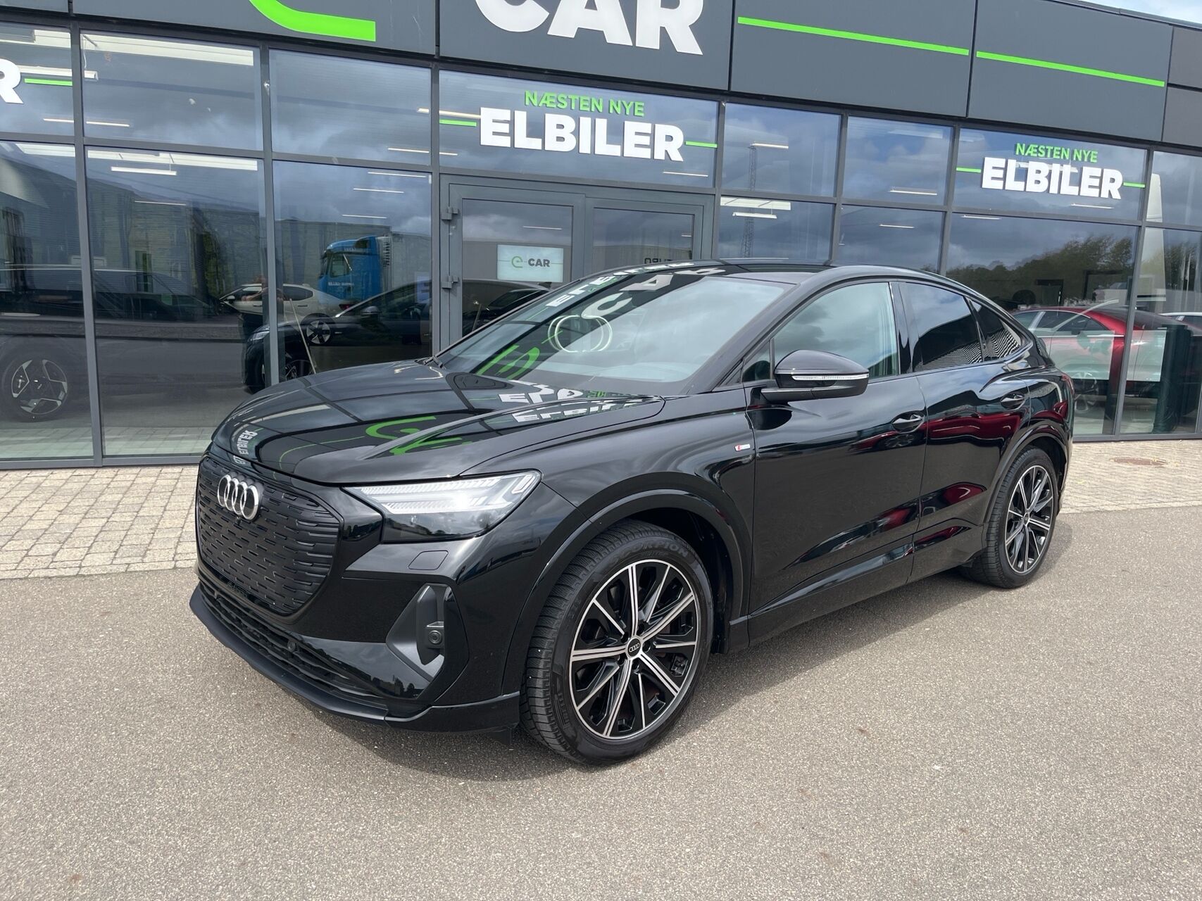 Billede af Audi Q4 Sportback 40 E-tron S Line 204HK 5d Aut.