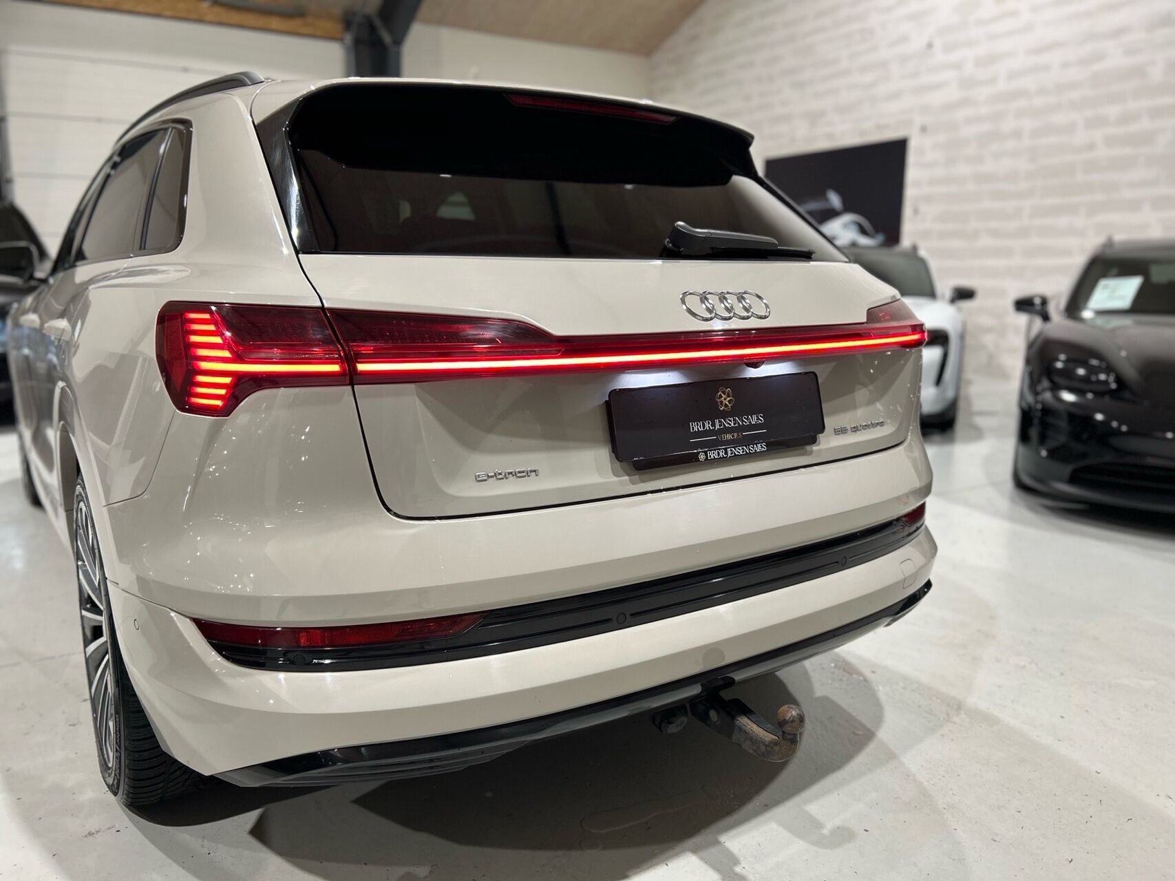 Billede af Audi E-tron 55 Advanced Quattro 408HK 5d Aut.