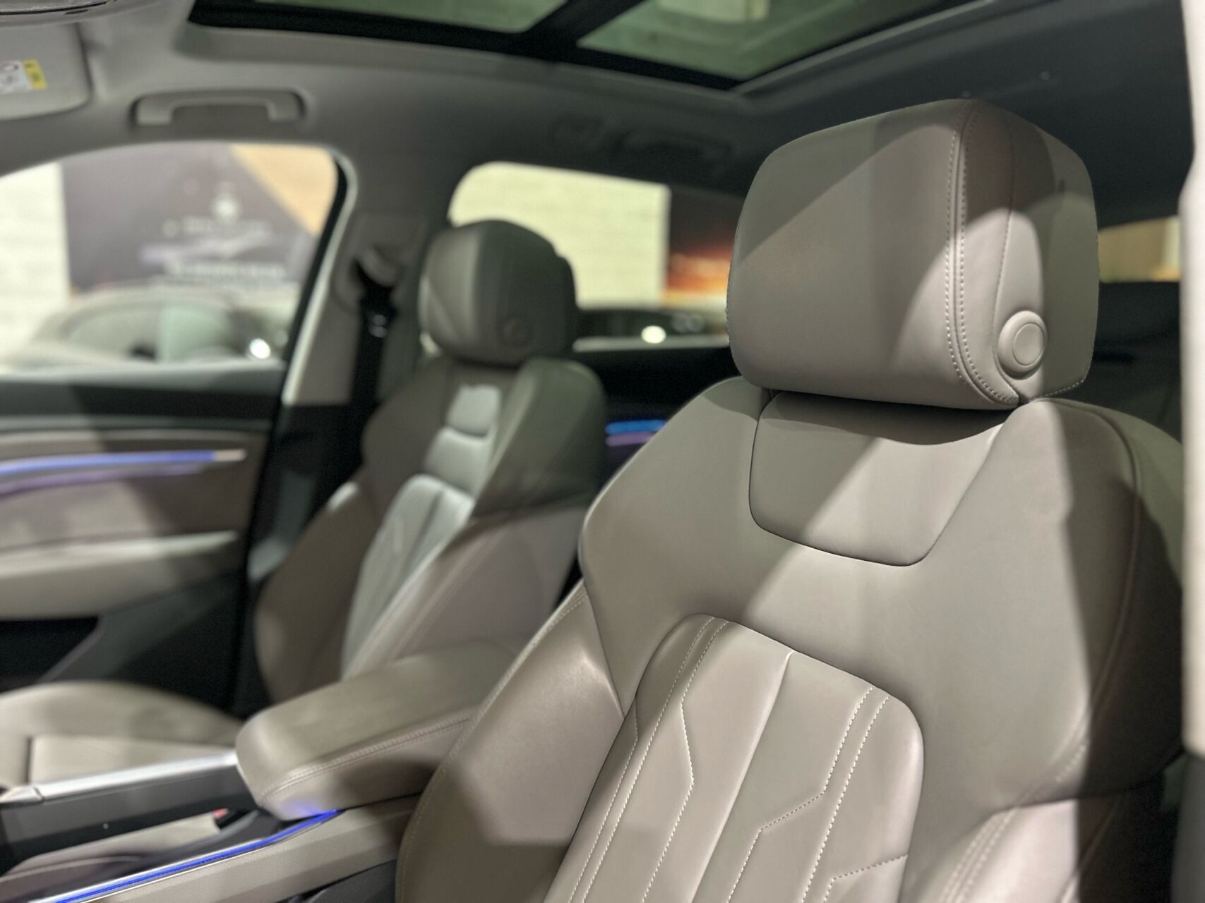 Billede af Audi E-tron 55 Advanced Quattro 408HK 5d Aut.