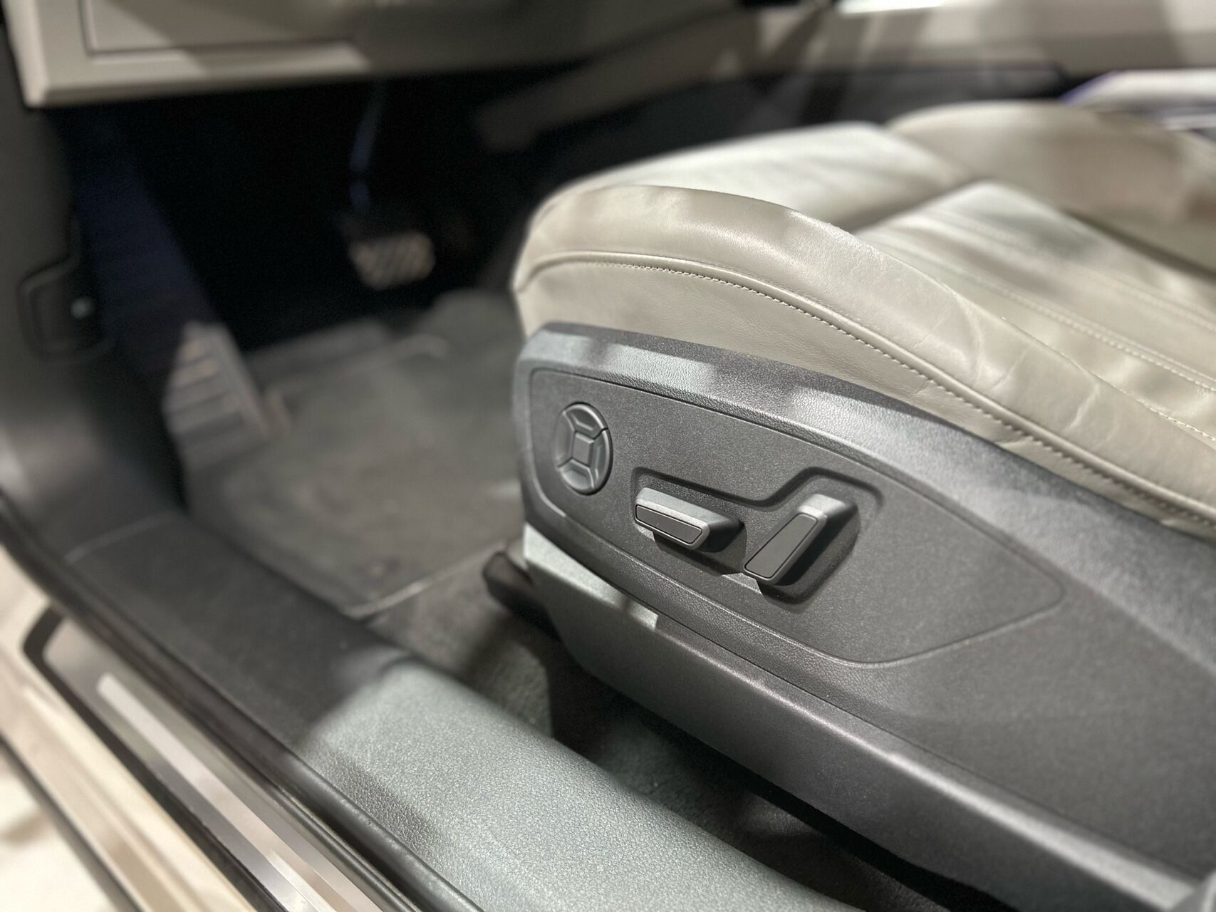 Billede af Audi E-tron 55 Advanced Quattro 408HK 5d Aut.