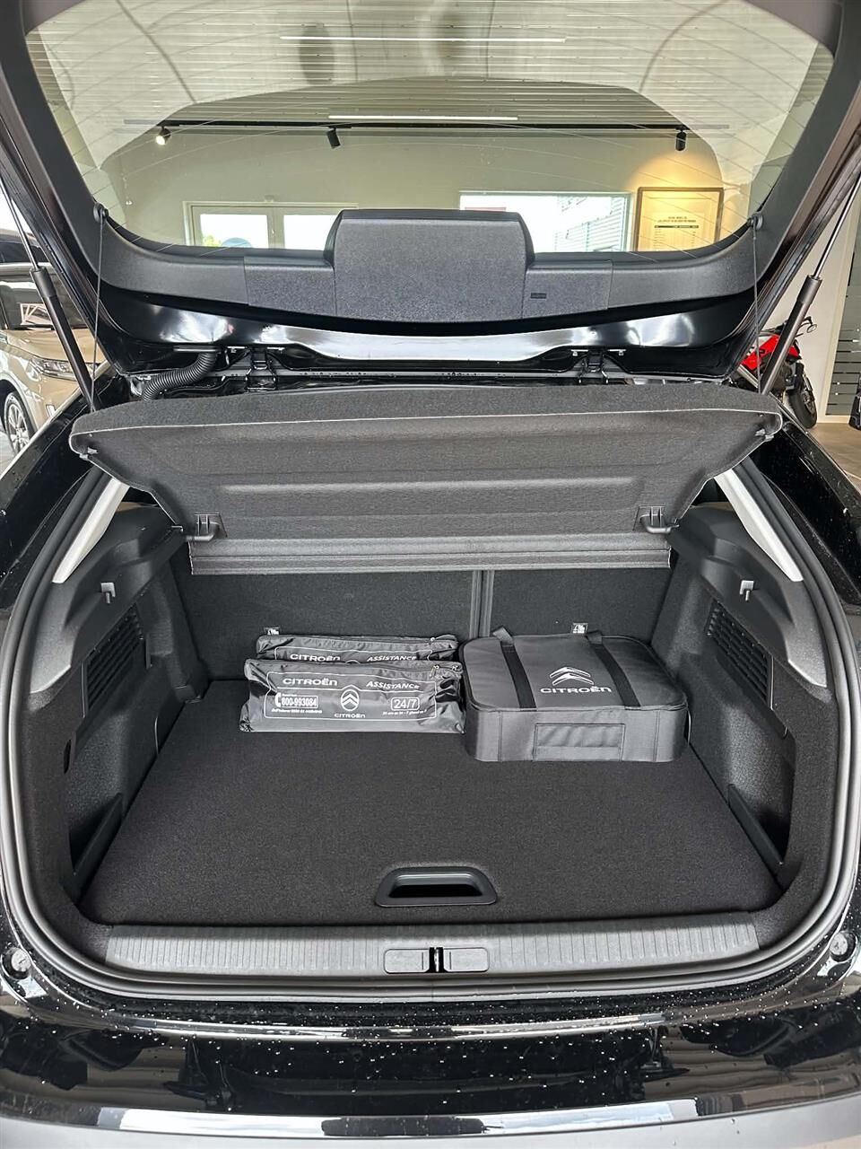 Billede af Citroën e-C4 EL You! 136HK 5d Aut.