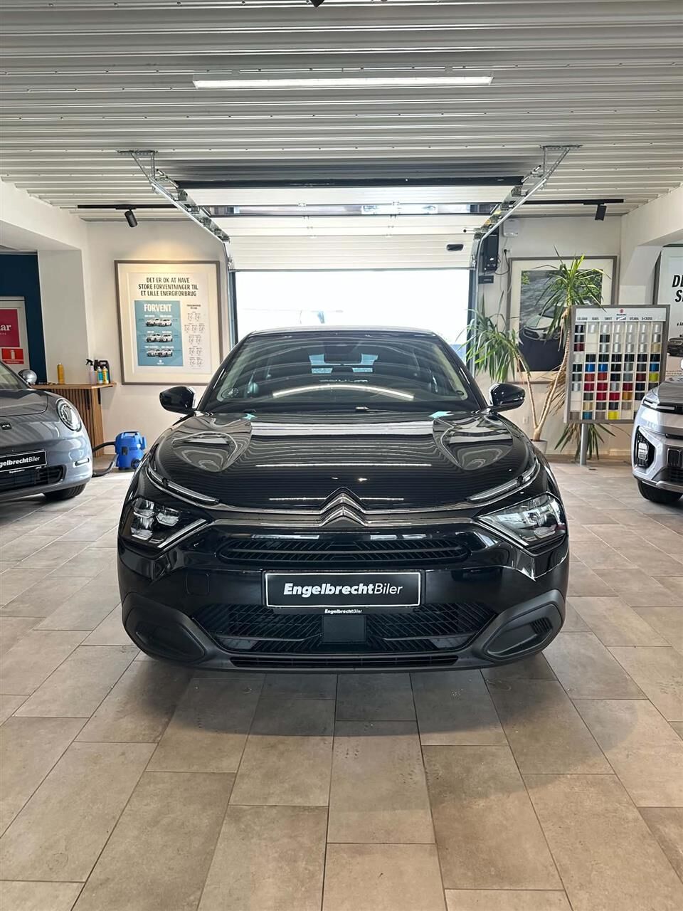 Billede af Citroën e-C4 EL You! 136HK 5d Aut.