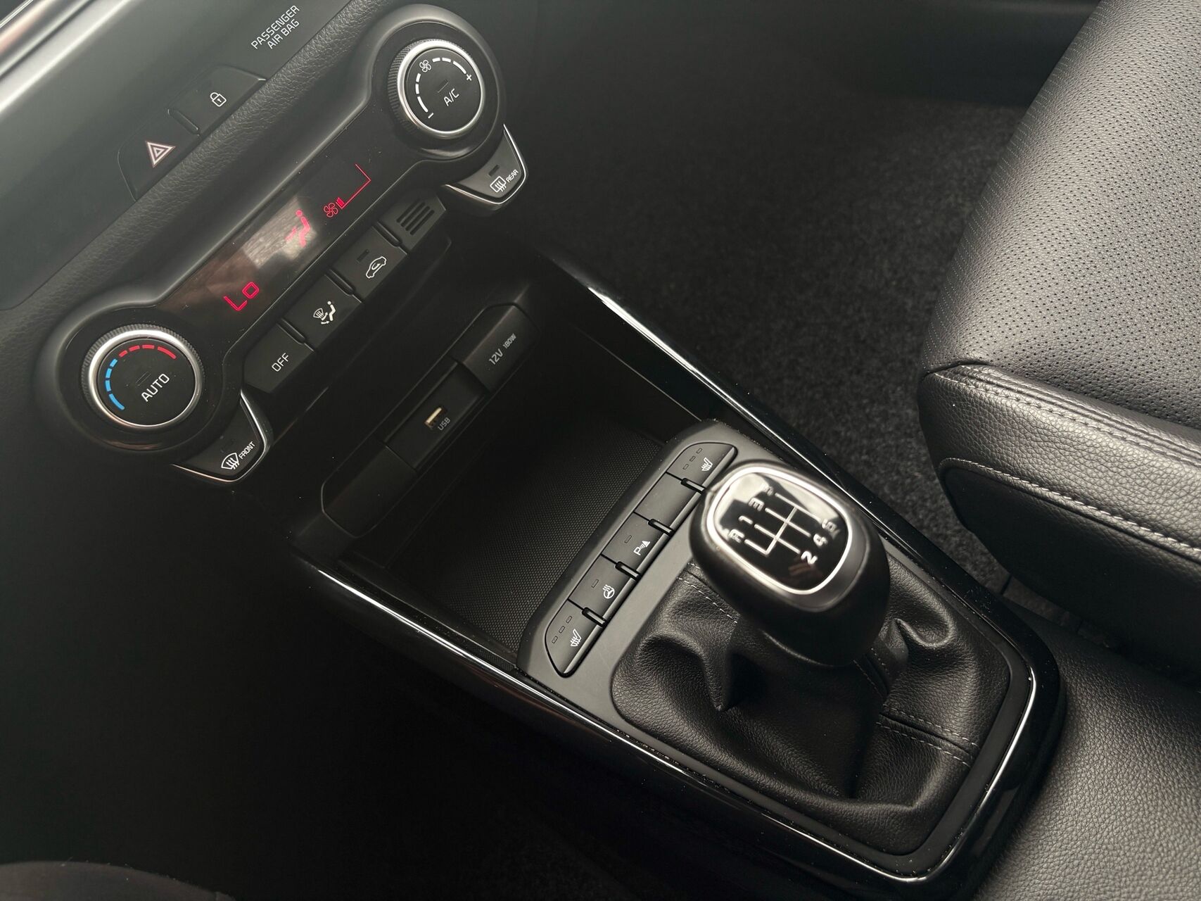 Billede af Kia Rio 1,0 T-GDI  Mild hybrid Prestige m/Plus 100HK 5d 6g
