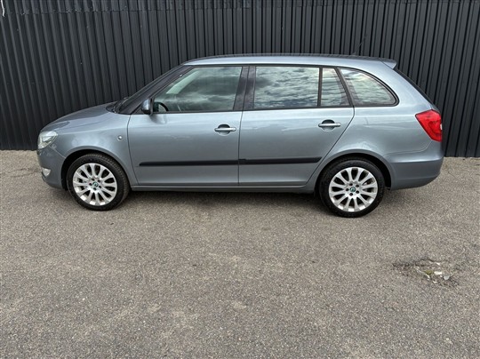 Skoda Fabia Combi 1,2 TSI Elegance 86HK Stc