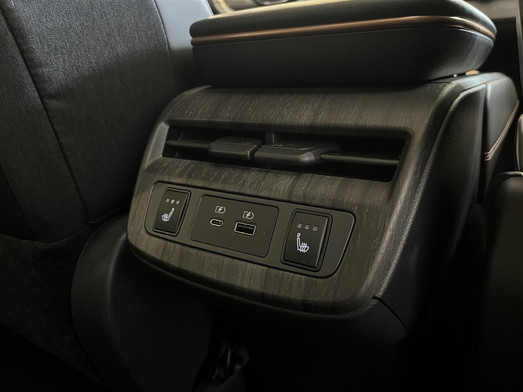 Billede af Nissan Ariya EL Evolve 87 kWh 238HK 5d Aut. 