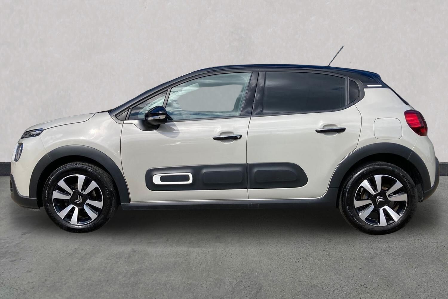 Billede af Citroën C3 1,2 PureTech Attraction 83HK 5d