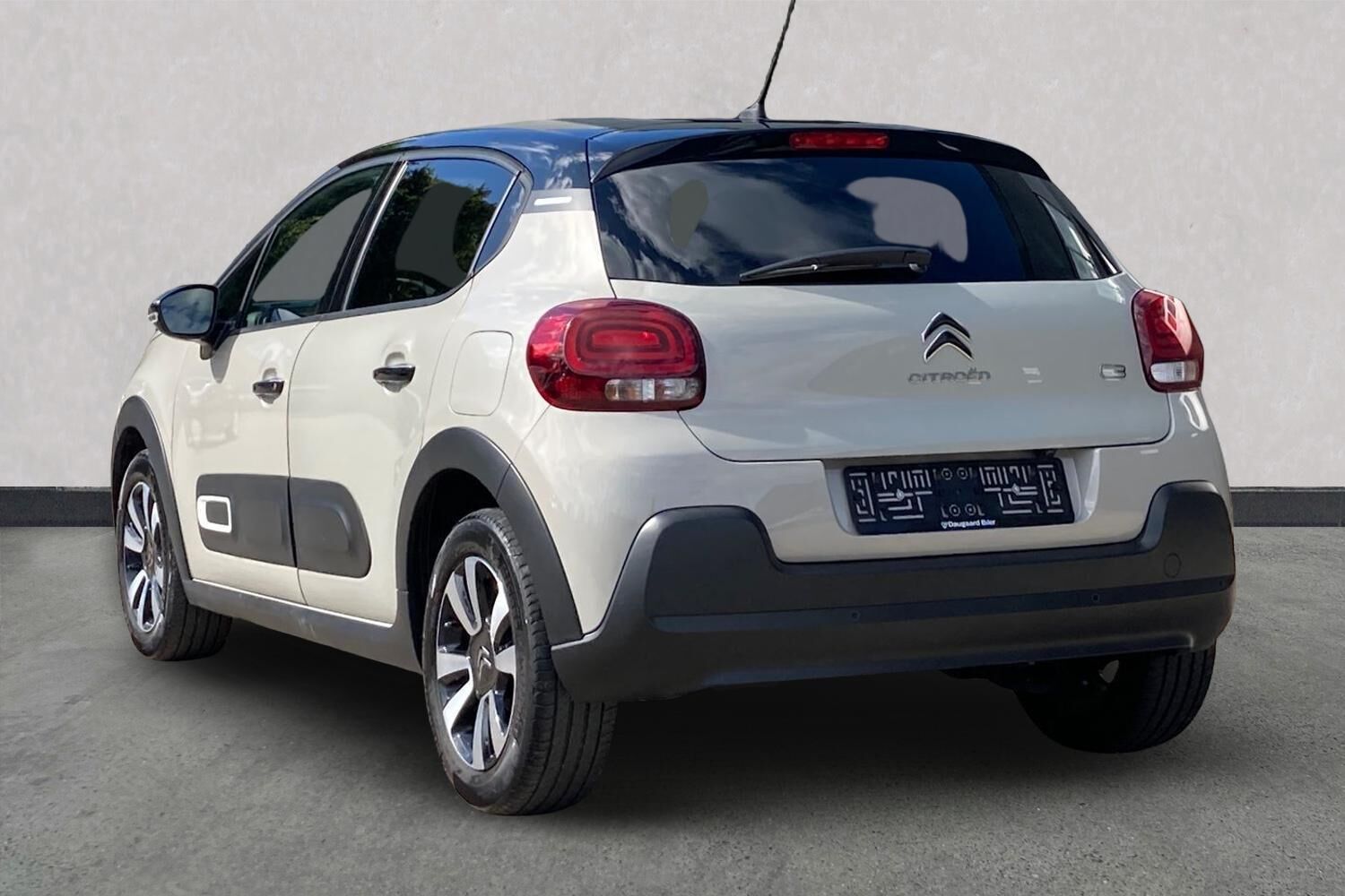 Billede af Citroën C3 1,2 PureTech Attraction 83HK 5d